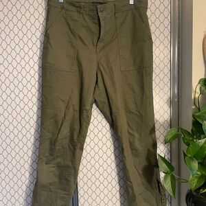 Women’s Zipper Green Pants